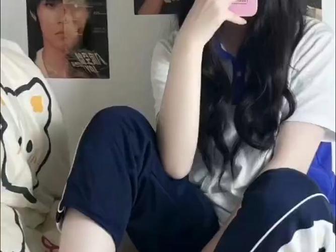 VLog 唐伯虎高中生沈娜娜照片——记录生活的精彩瞬间,让回忆更加美好